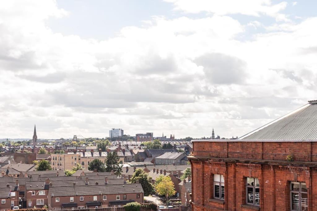 Modern Penthouse Apartment 2 Bed, 2 Bath Sleeps 6 City Centre Belfast Kültér fotó
